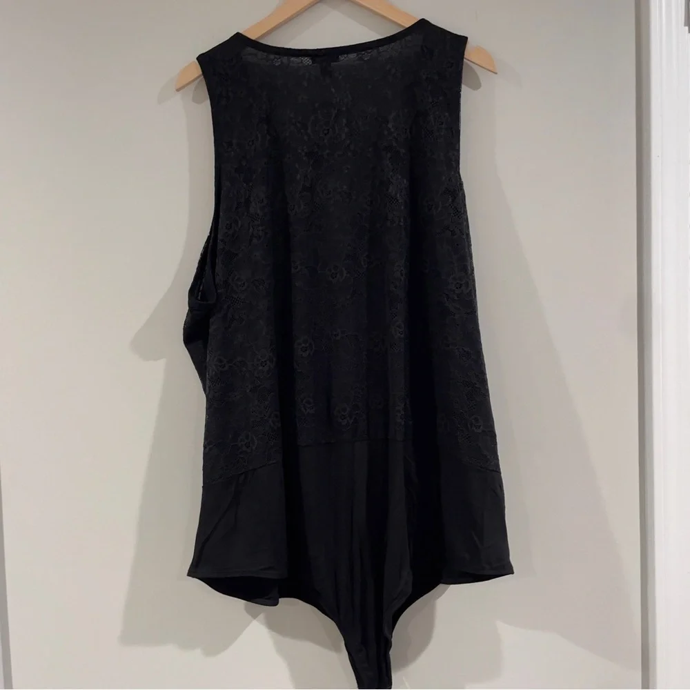 NWT Torrid Surplice Strappy Lace Bodysuit, Black, 5X/28W, Plus Size, Lingerie - Picture 7 of 8